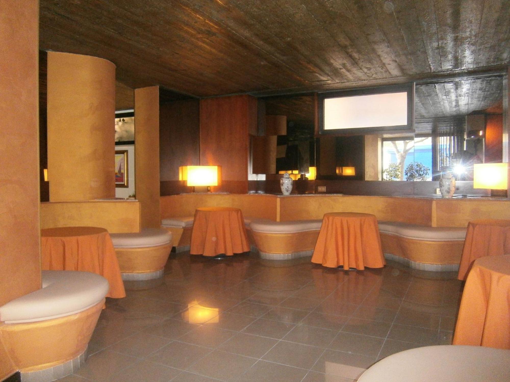 Hotel Corona Termoli Esterno foto