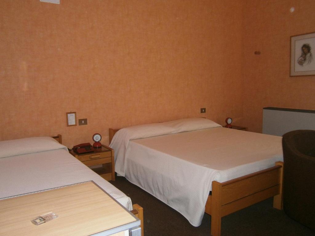 Hotel Corona Termoli Camera foto